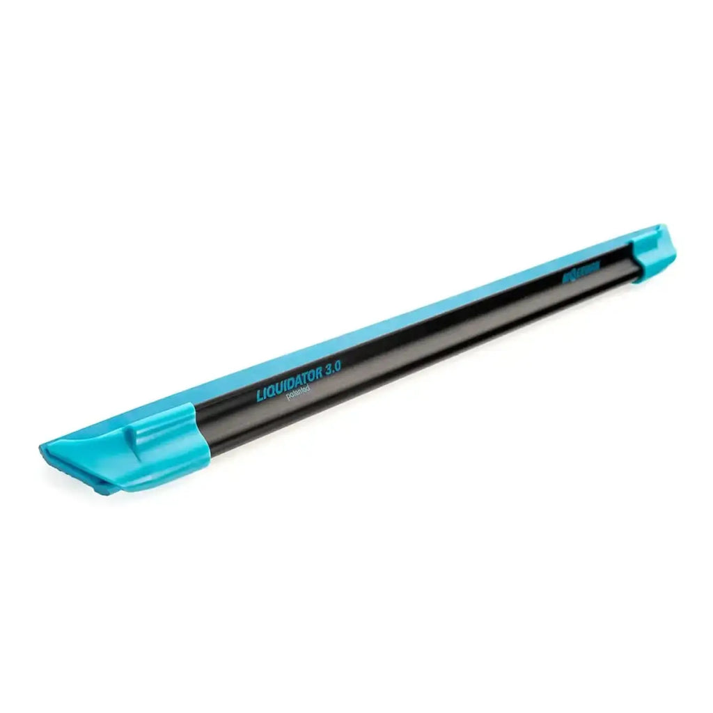 Teal und schwarze moerman liquidator 3.0 fensterwischer-schiene mit nxt-r gummi und ergonomischem griff