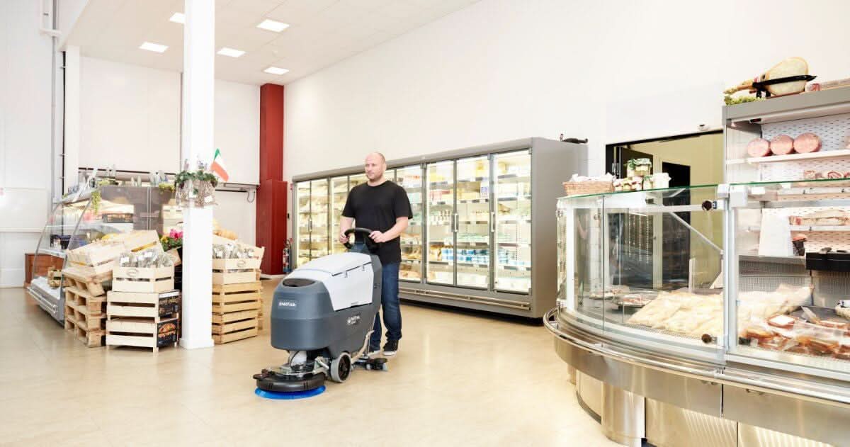 Nilfisk Scheuersaugmaschine SC401 B Kombi.