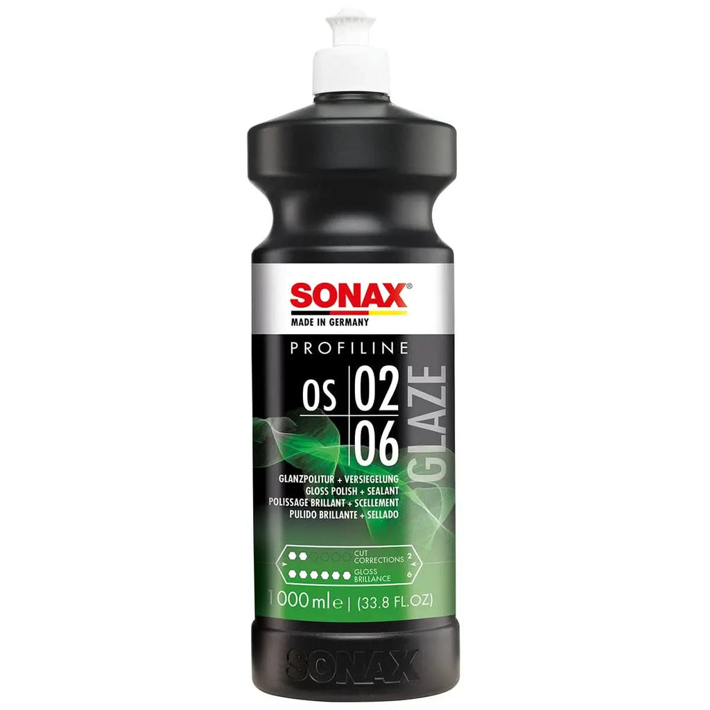 Schwarze kunststoffflasche mit weißem pumpspender sonax profiline 05 02 06 glaze für all-in-one politur 1l