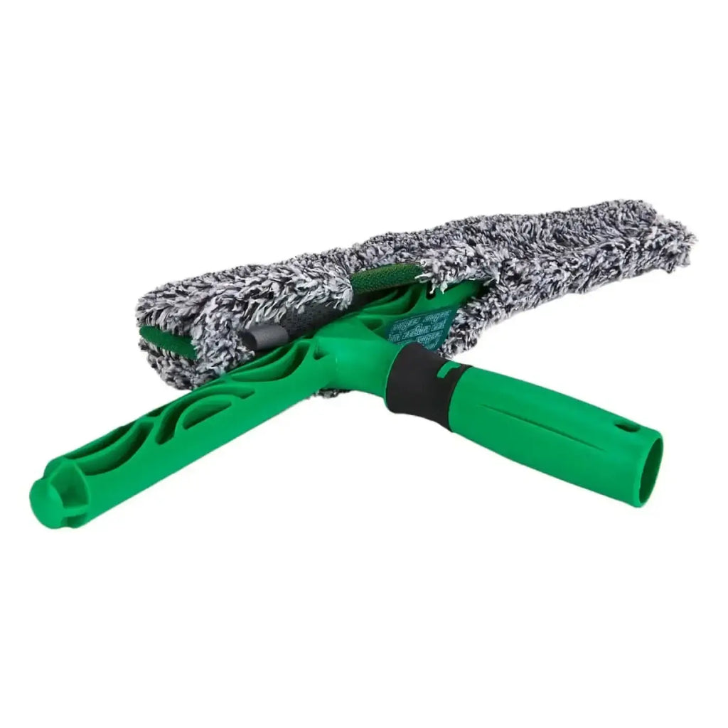 Unger ergotec 2in1 starter set mit grünem plastik-fensterschaber und grauem weißem mikrofaser-reinigungskopf